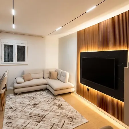 Prime 5 * Tirana